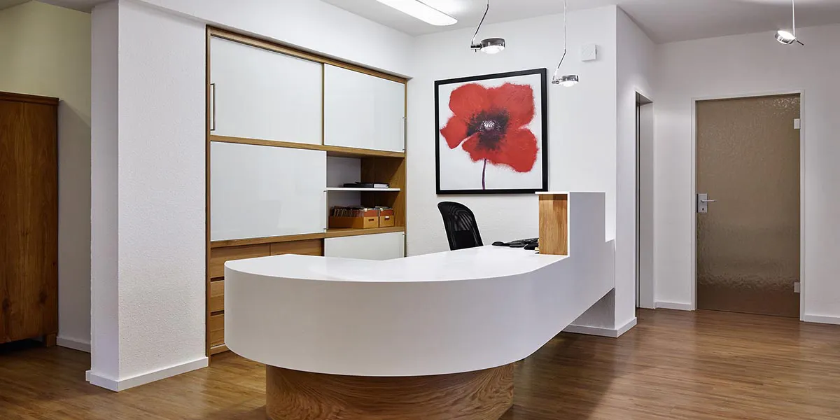 Projekt: Empfang Dr. Harlfinger (Objekt), Mennenöh KG Remscheid Projekt: Empfang Dr. Harlfinger (Objekt), Mennenöh KG Remscheid